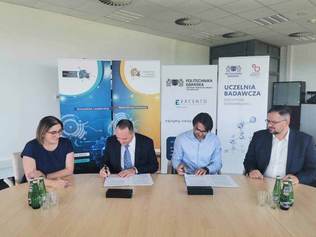 Podpisanie umowy o współpracy spółki Excento i Pomorskiej Specjalnej Strefy Ekonomicznej na realizację warsztatu Protolab II